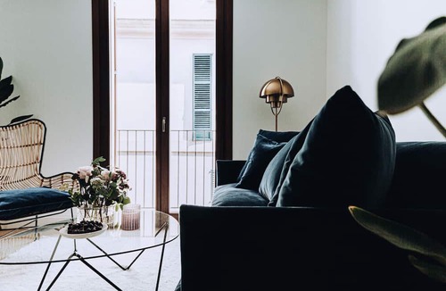La Llotja-Born Apartment | Ocho Suites & Kitchen