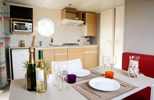 Gava RV Rental | Camping 3 Estrellas
