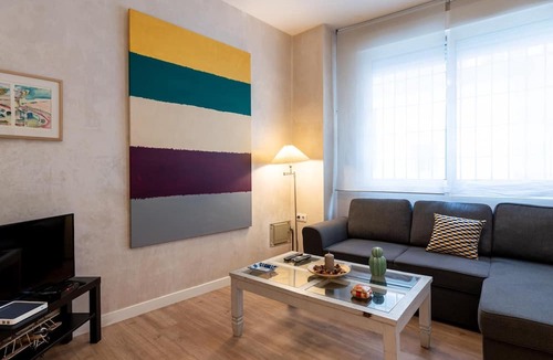 Museo Apartment | Holi-Rent Trastamara