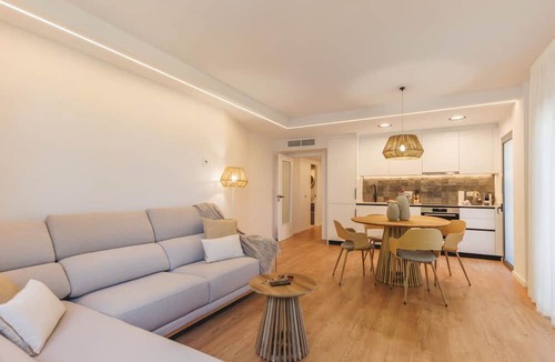 Eixample Apartment | Bravissimo Devesa, 3 bedrooms and near the parc