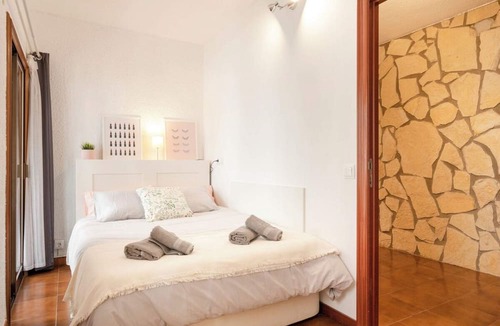 Barceloneta Apartment | Barcelona Beach Home: Historic house with rooftop terrace 1 min from the beach!