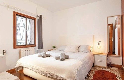 Barceloneta Apartment | Barcelona Beach Home: Historic house with rooftop terrace 1 min from the beach!