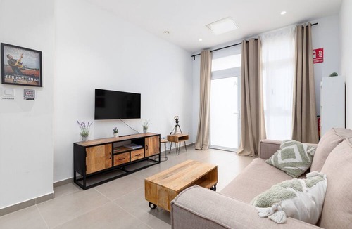 Arrancapins Apartment | Belmar Apartments A. WiFi + A/C + Accessible