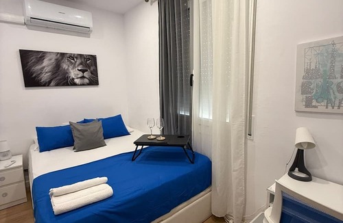 Navas Apartment | Meridian Rooms