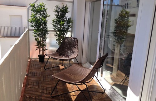 Sitges Town Center Apartment | New apartment in the centre of Sitges, WiFi, swimming pool, balcony, parking