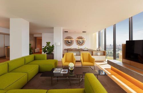 La Maternitat i Sant Ramon Hotel | Torre Melina, a Gran Meliá Hotel