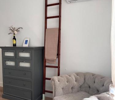 Alfalfa Apartment | Downtown Oasis