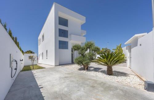 Poblado Sancti Petri Villa | Villa Habana