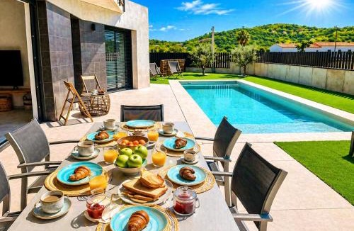 Castell-Platja d'Aro House | Naramia Sagaro Villa - with Pool-garden-10 Pax