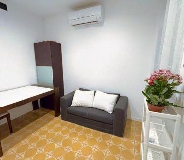 La Nova Esquerra de l'Eixample Apartment | Classic Apartment Center Eixample