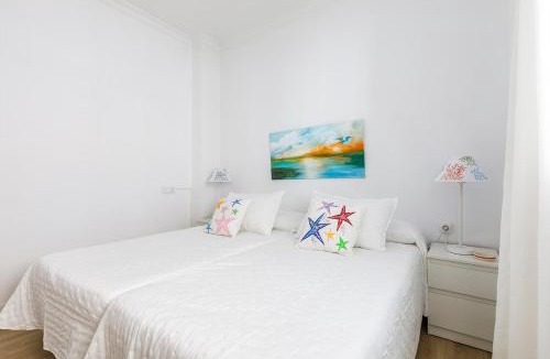 El Morche Apartment | Casa Angela-Steps from Málaga Best Beach