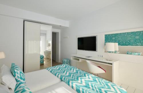 Portinatx Hotel | Grupotel Ibiza Beach Resort - Adults Only