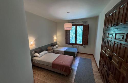 Arbucies Ski Chalet | Masía con piscina natural en Parque del Montseny
