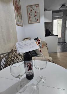 Manzanares Apartment | La Casa De Las Flores