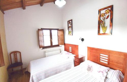 Serantes Apartment | Apartment Unterkunft mit Aussicht in Apartamentos Navalin by Interhome