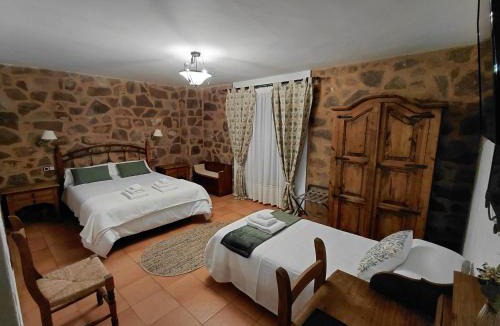 Berzocana Hotel | Hotel Rural La Posada de Lía