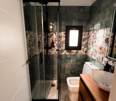 Villa de Vallecas Apartment | R4 Espacio ideal trabajo y descanso junto a Metro Madrid