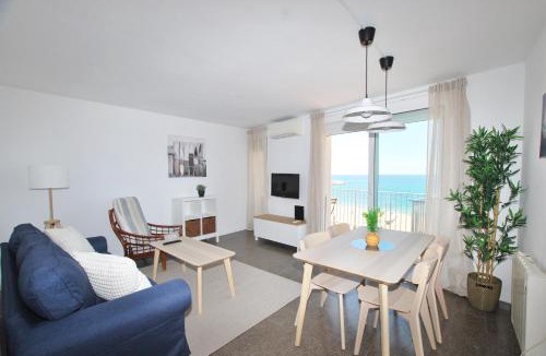 Premia de Mar Apartment | Premia Palm View