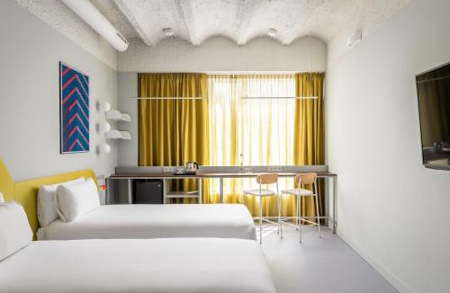 El Guinardo Hotel | BYPILLOW Flamant