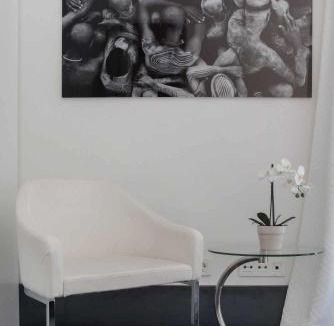 Museo Apartment | Alemaison High-End Historic center with 2 balconie
