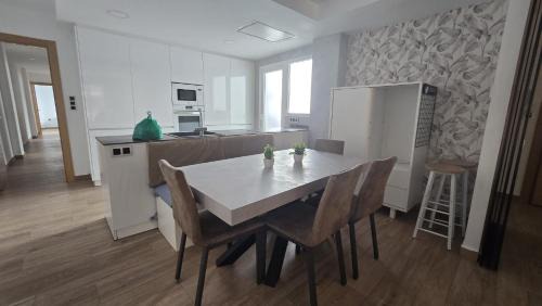 Albacete Apartment | Piso Leon
