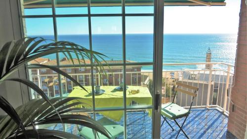 Montgat Apartment | Bianca Seaview & Beach Apartment