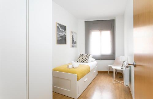 Santa Coloma de Gramenet Apartment | AB North Barcelona Apartments