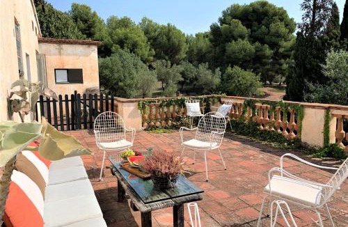 Premia de Dalt Bed & Breakfast | B&B Can Casadella