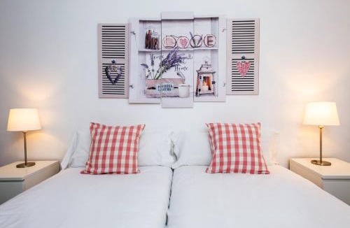 Cornella de Llobregat Apartment | Apartamentos Cornellalux