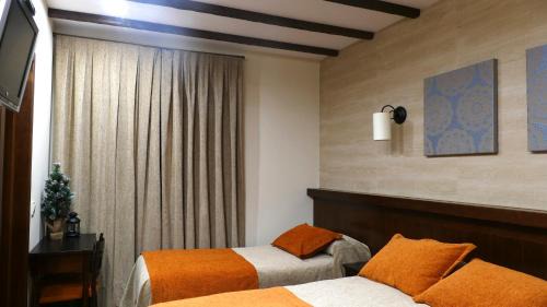 Los Navalucillos House | Hotel Rural La Cabrera