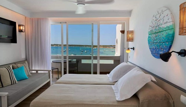 Apartamentos Sabina Playa
