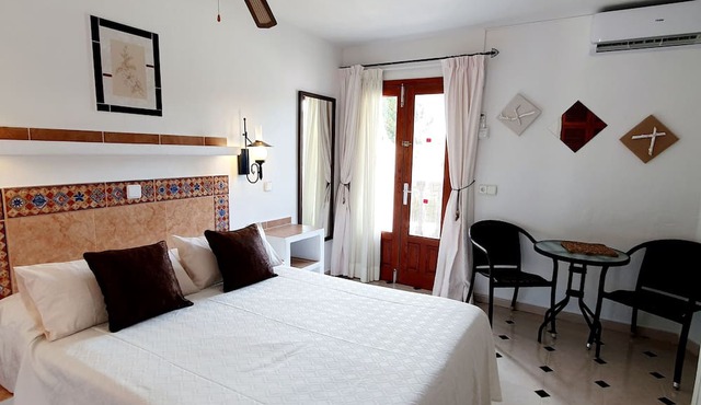 Granada Apartments Ibiza