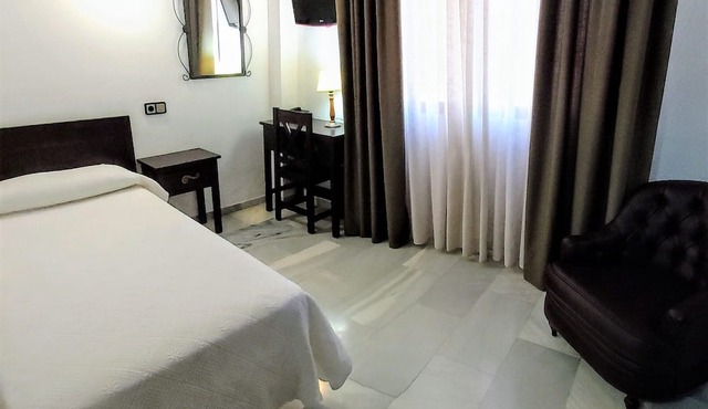 Averroes Hotel