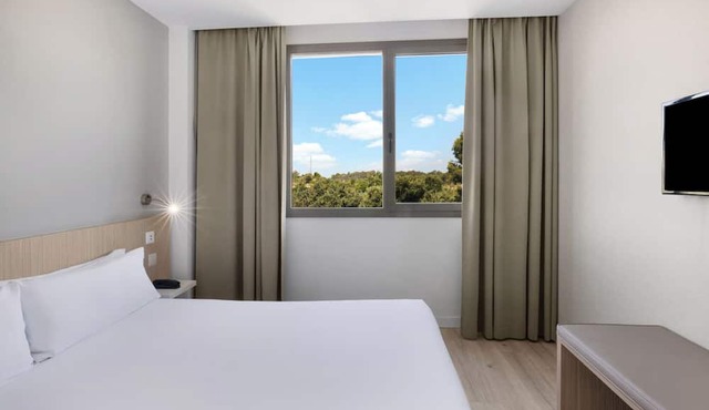 B&B Hotel Barcelona Sant Cugat
