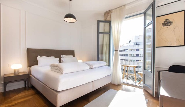 Stunning Brand New 4BR 4BATH Sagrada Familian