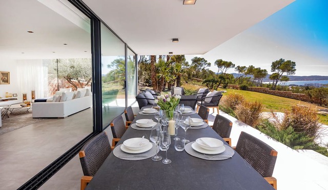 Villa near Cala Salada, sleeps 10
