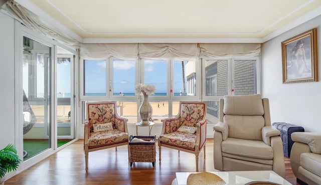 Apartment 'Atardecer Beach' with Sea View, Wi-Fi and Air Conditioning