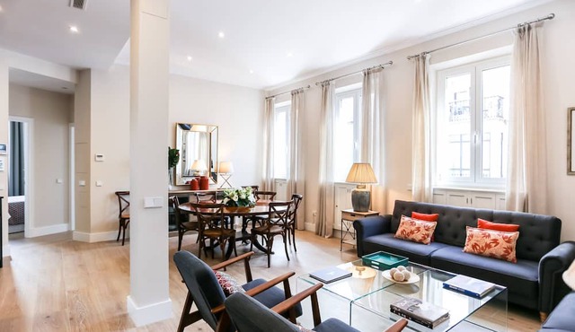 Beautiful 4 bedroom apt. a few meters from the Cathedral with stunning terrace