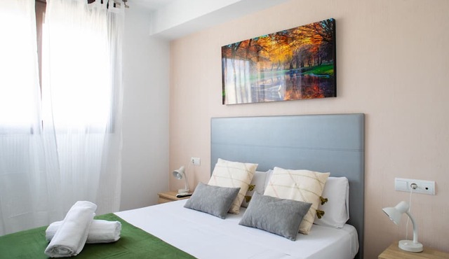 The Malvarrosa Apartment with Parking by Florit Flats