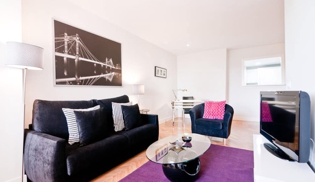 Spacious Apartment in Argüelles, Madrid