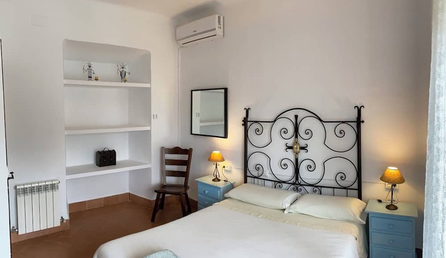 Tourist Apartment for 8 in Córdoba