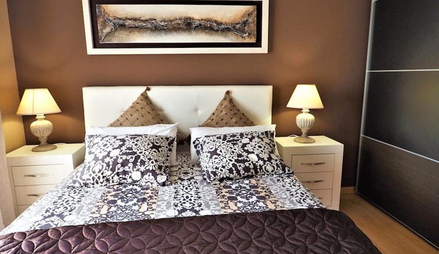 Helena Seaview & Beach-apartment, balcony, AC, SAT-TV, high speed wifi