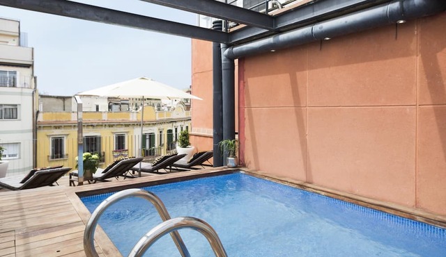 My Space Barcelona 6 Apart. with Pool in the Gothic Quarter for 48 people