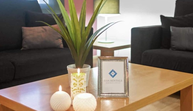 Two bedroom and two bathroom apartment. Best option to stay in Barcelona!