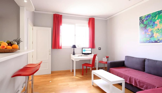 1 bedroom, private terrace