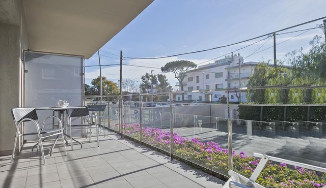 Castellmar Apartments