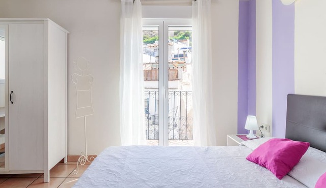 Apartment 'La Torre' with Wi-Fi and Air Conditioning