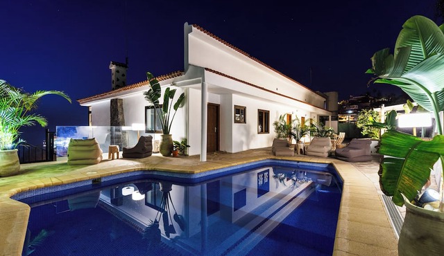 Bahía Apartments