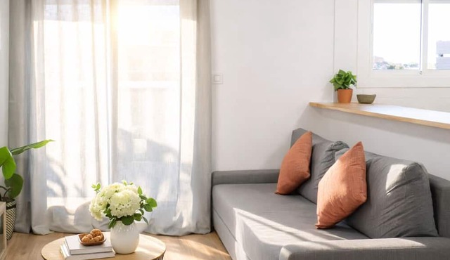 APARTMENTS BCN CENTRAL-ATICO SANTS