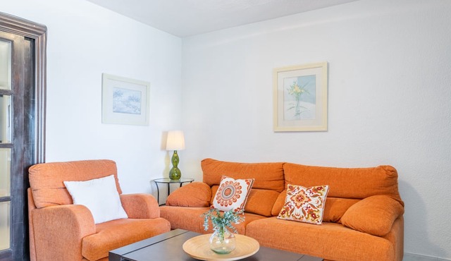 Apartment "La Mar" with Private Terrace & Wi-Fi